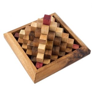 פרמידת מדרגות - משחקי חשיבה מעץ